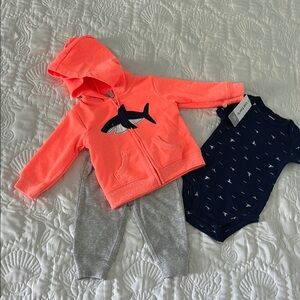 Carter’s Coral and Navy Bodysuit Set🦈🦈